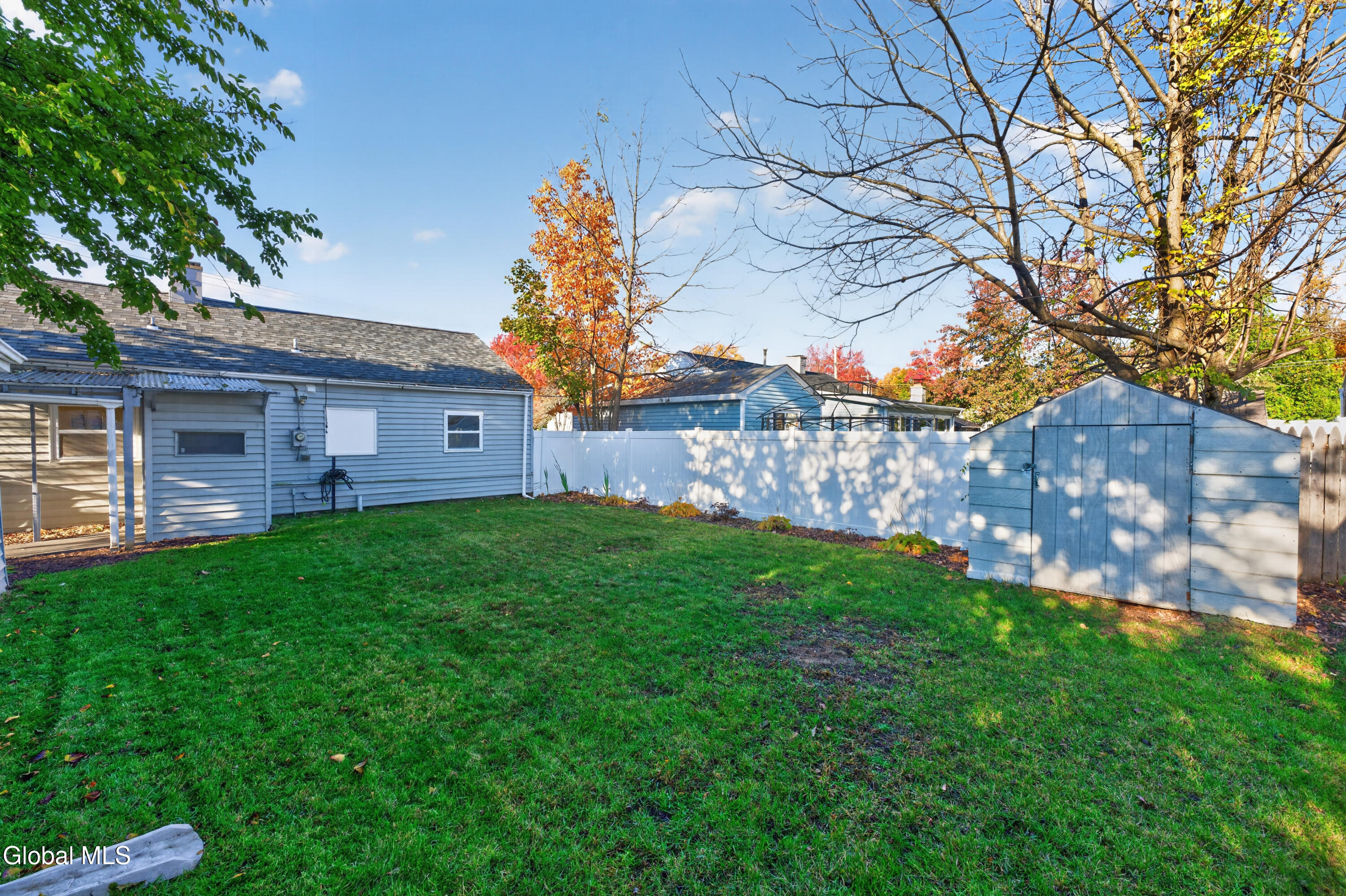 10 Harriet Street Colonie NY 12205