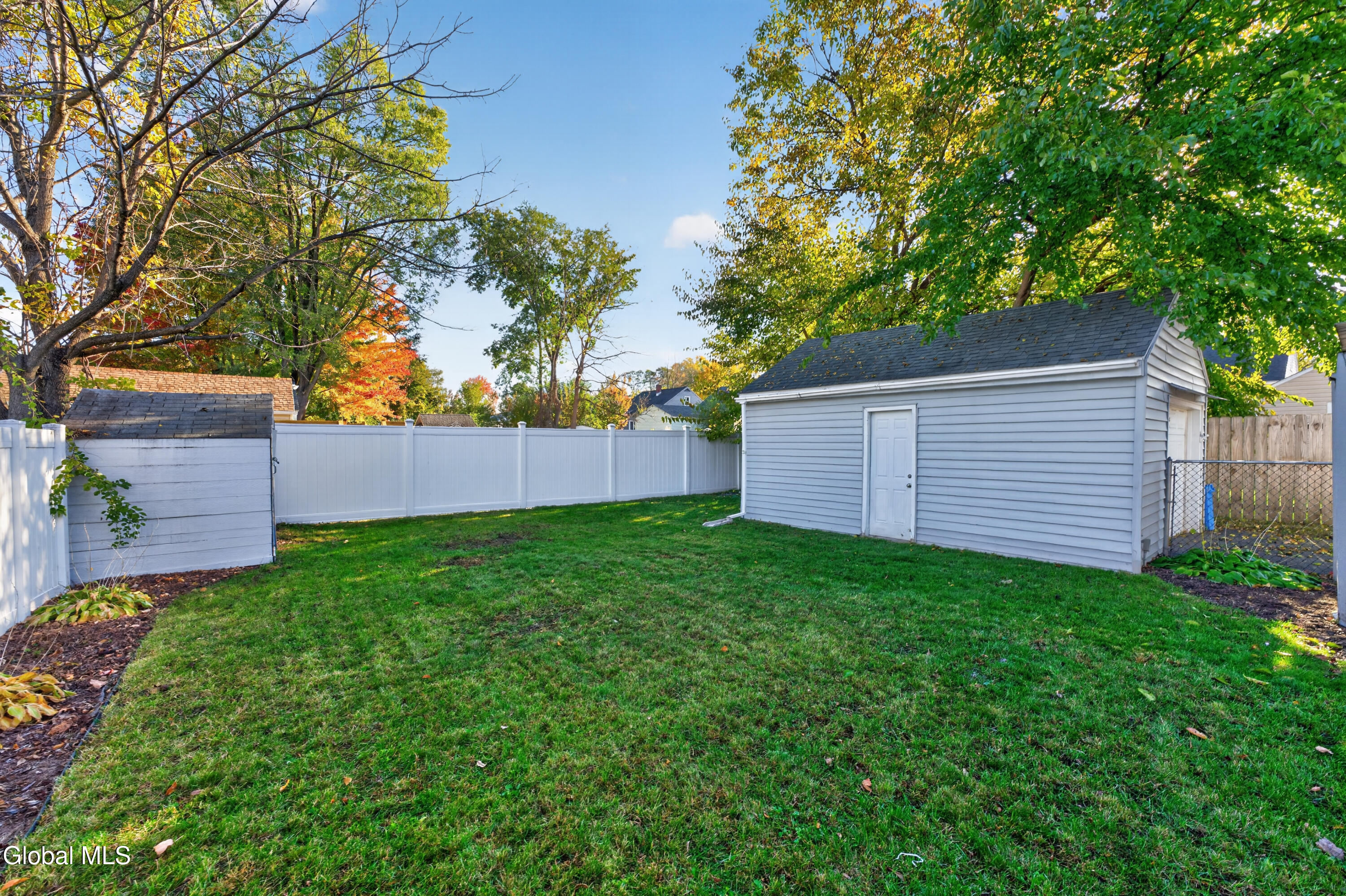10 Harriet Street Colonie NY 12205