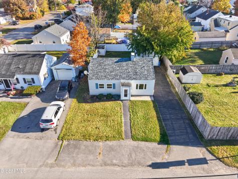 10 Harriet Street Colonie NY 12205