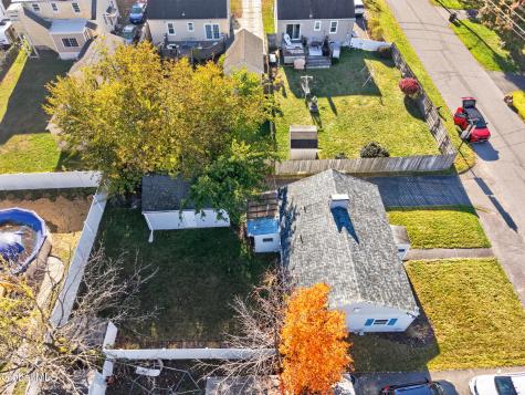 10 Harriet Street Colonie NY 12205