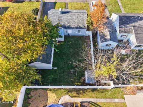10 Harriet Street Colonie NY 12205