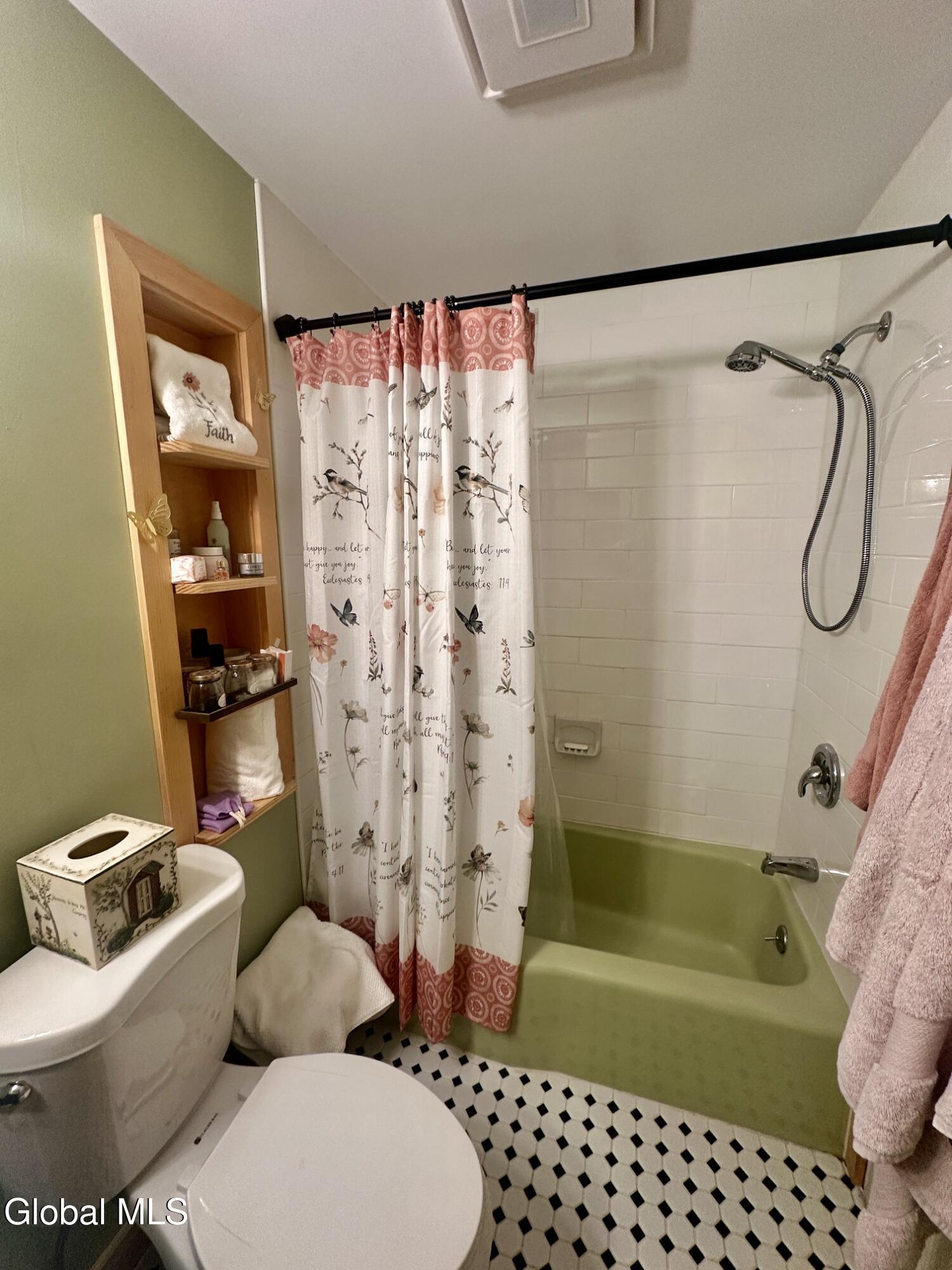 27 Everts Avenue Glens Falls NY 12801