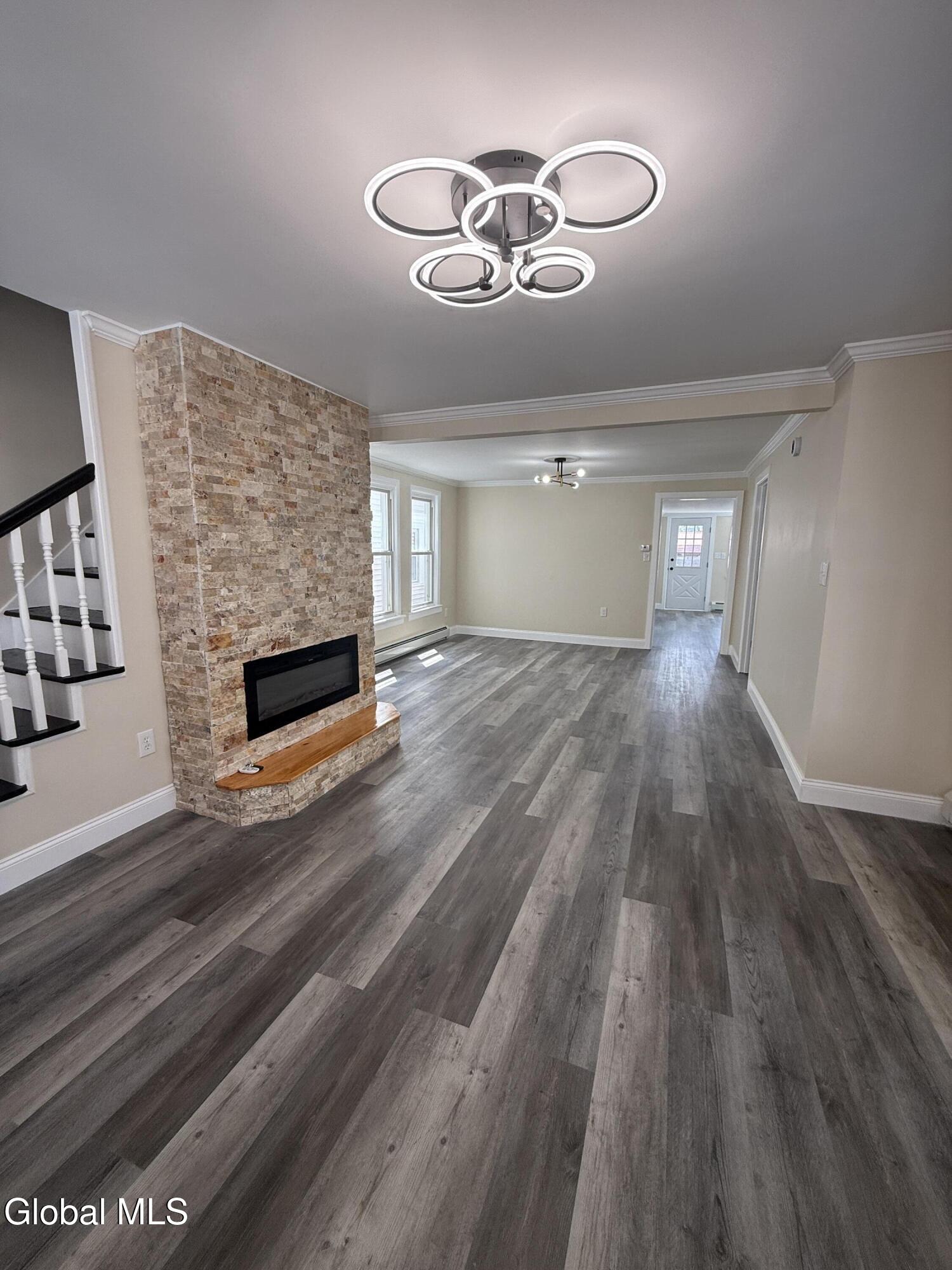 1240 7th Avenue Schenectady NY 12303