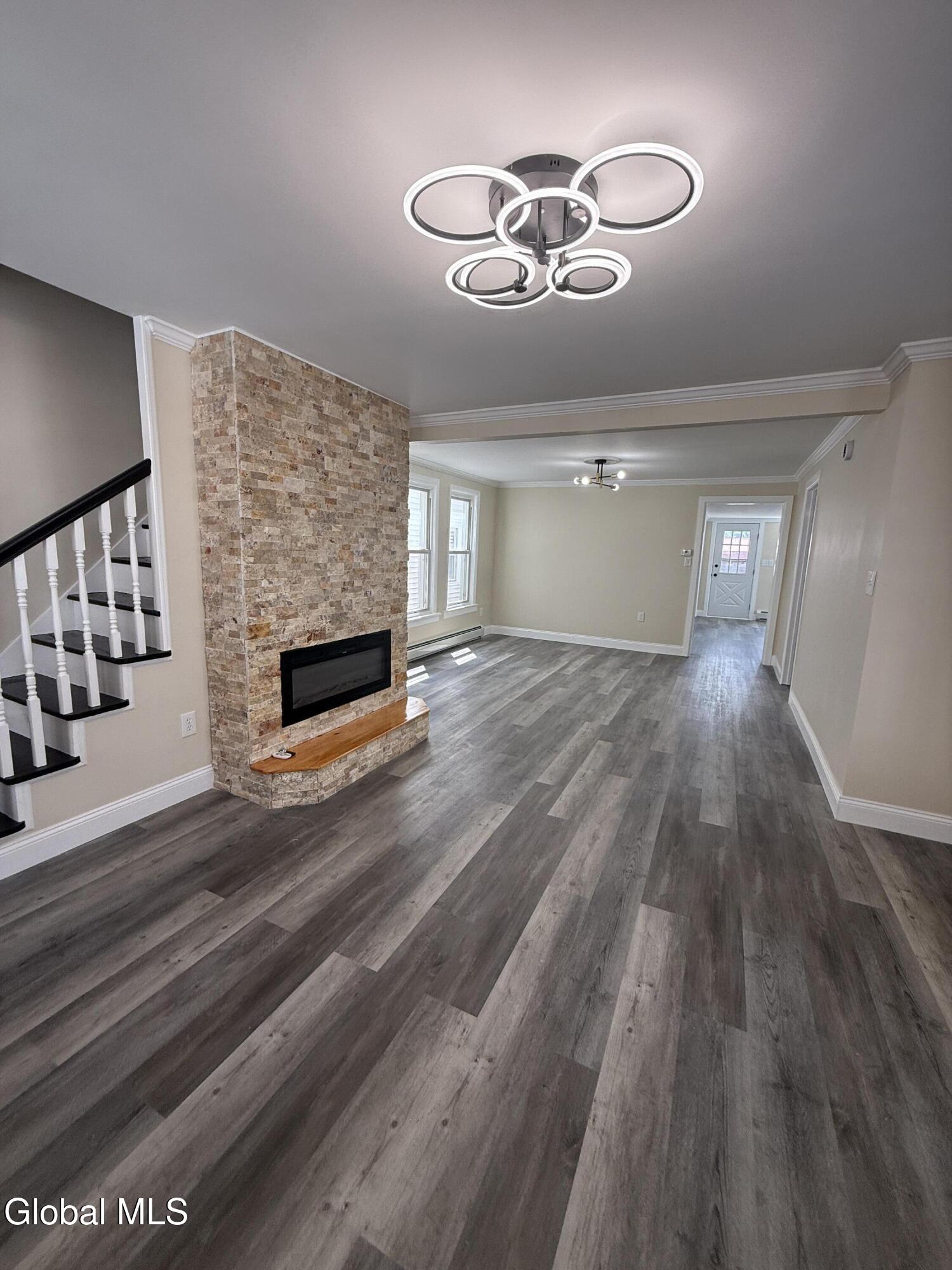 1240 7th Avenue Schenectady NY 12303
