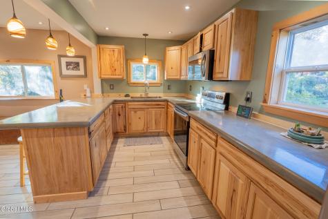 7 Corinth Place Hadley NY 12835