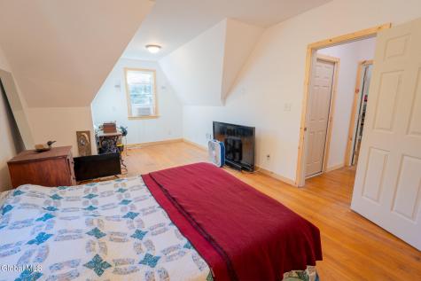 7 Corinth Place Hadley NY 12835