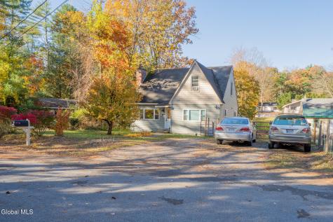 7 Corinth Place Hadley NY 12835