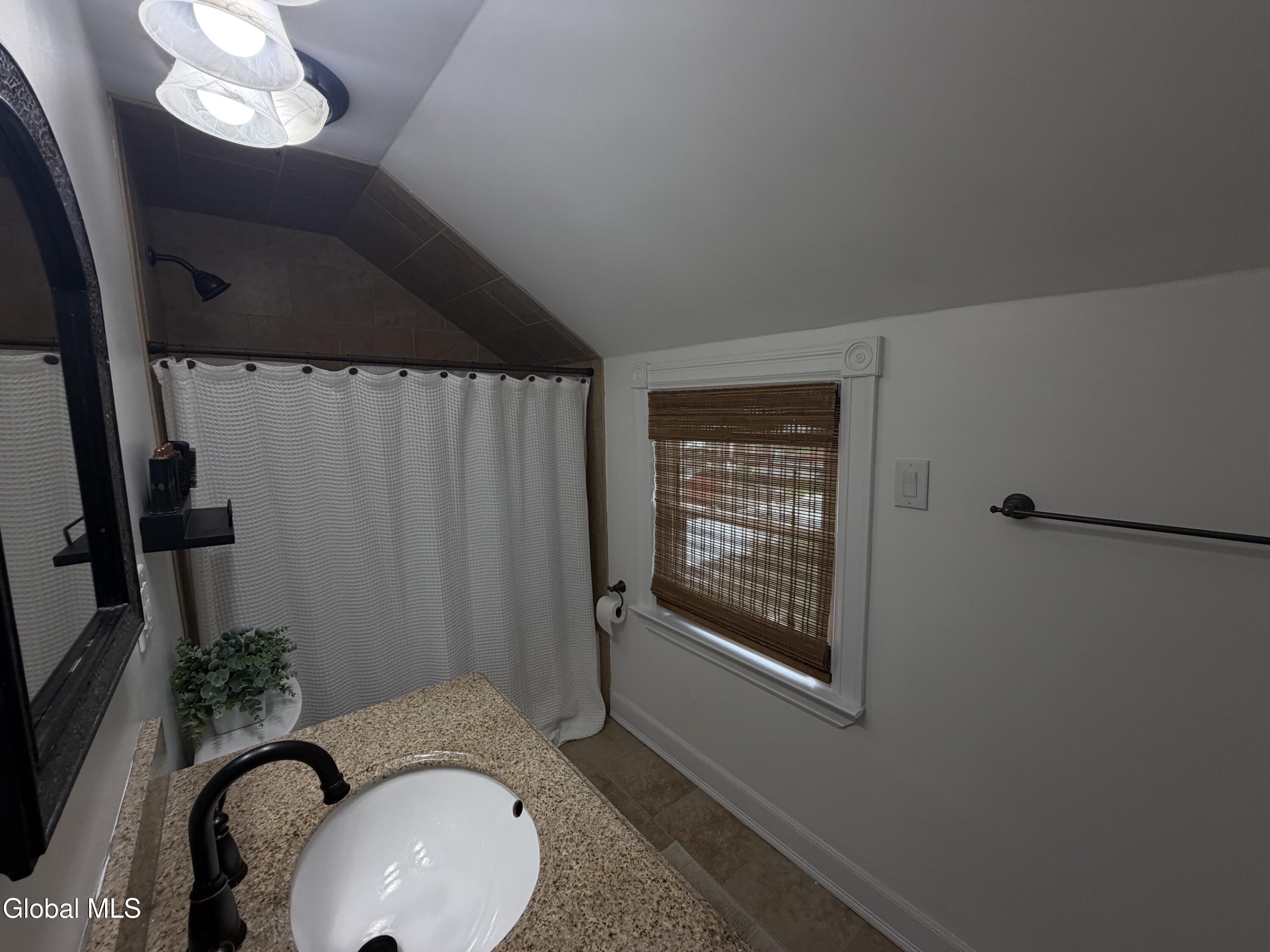 40 Glynn Street Albany NY 12203