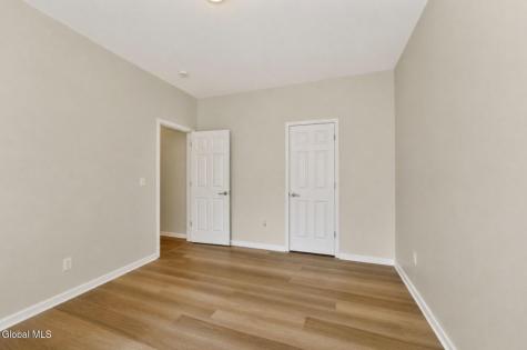 103 Joann Way Amsterdam NY 12010