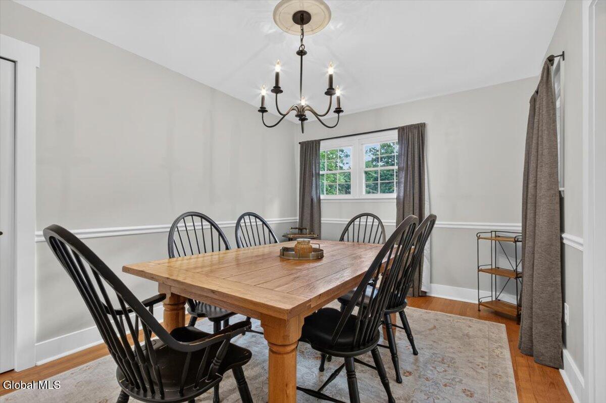 25 Patricia Lane Rexford NY 12148