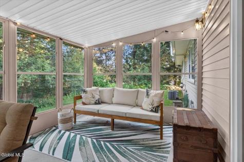 25 Patricia Lane Rexford NY 12148