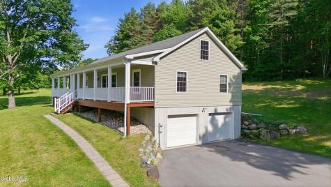 184 Hillview Road Gloversville NY 12078