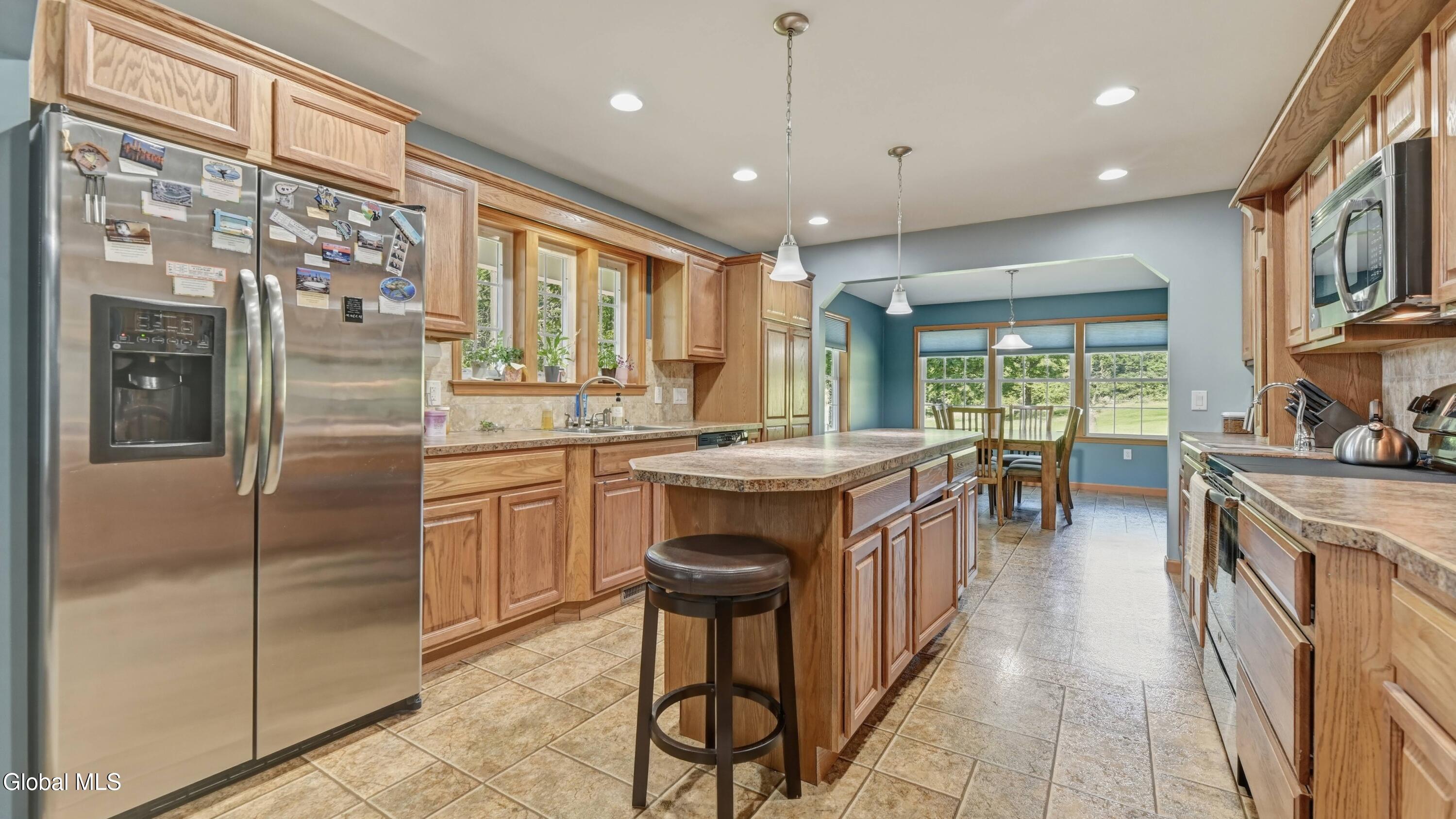 184 Hillview Road Gloversville NY 12078