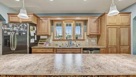 184 Hillview Road Gloversville NY 12078
