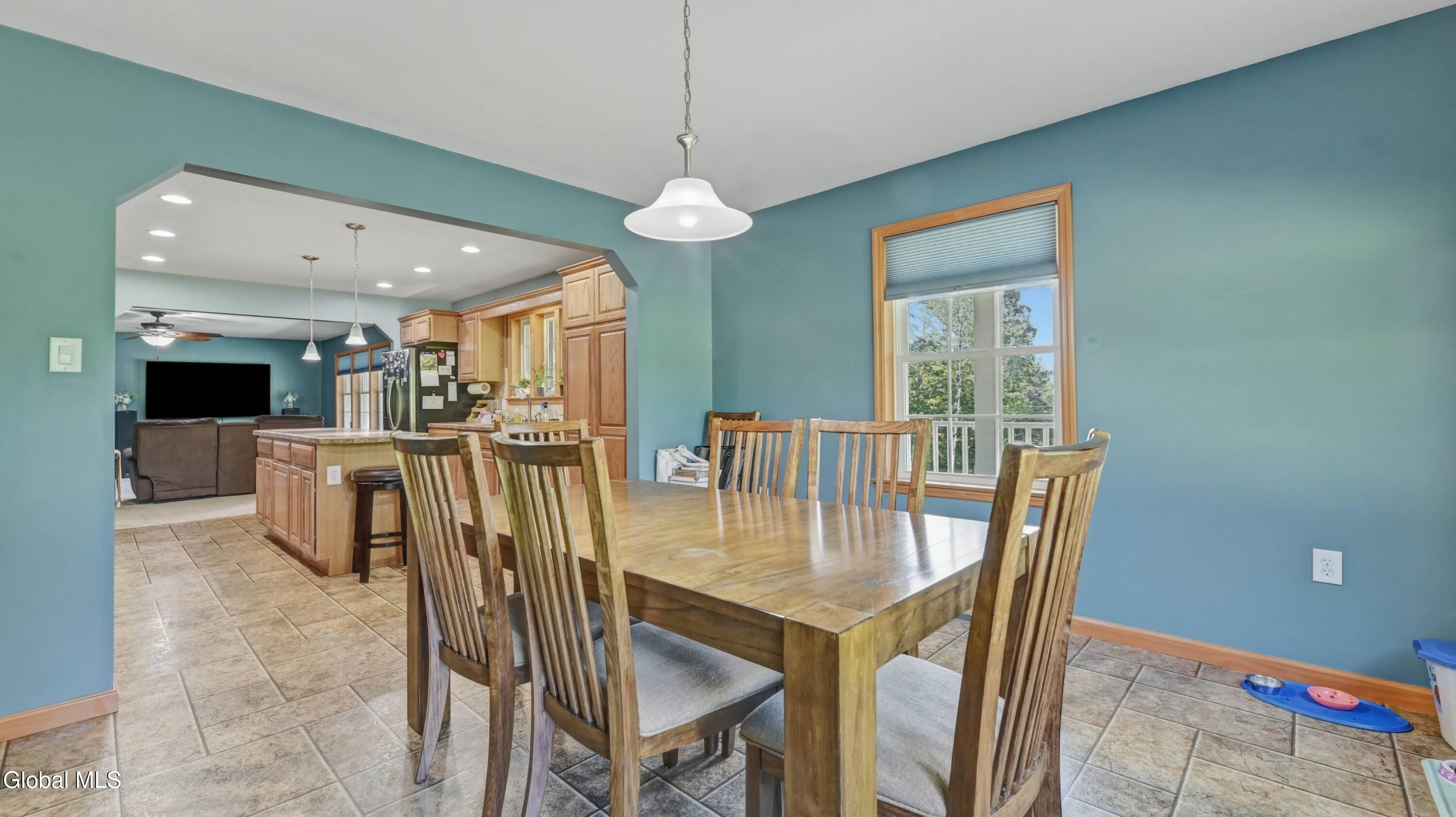 184 Hillview Road Gloversville NY 12078