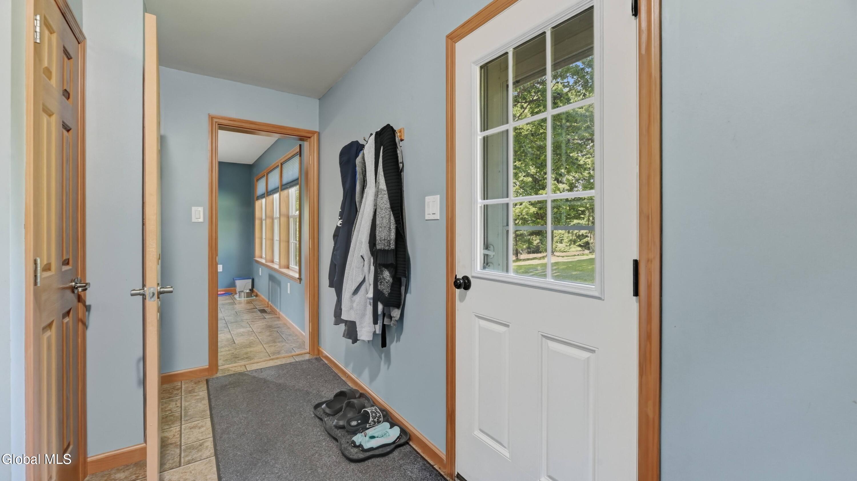 184 Hillview Road Gloversville NY 12078