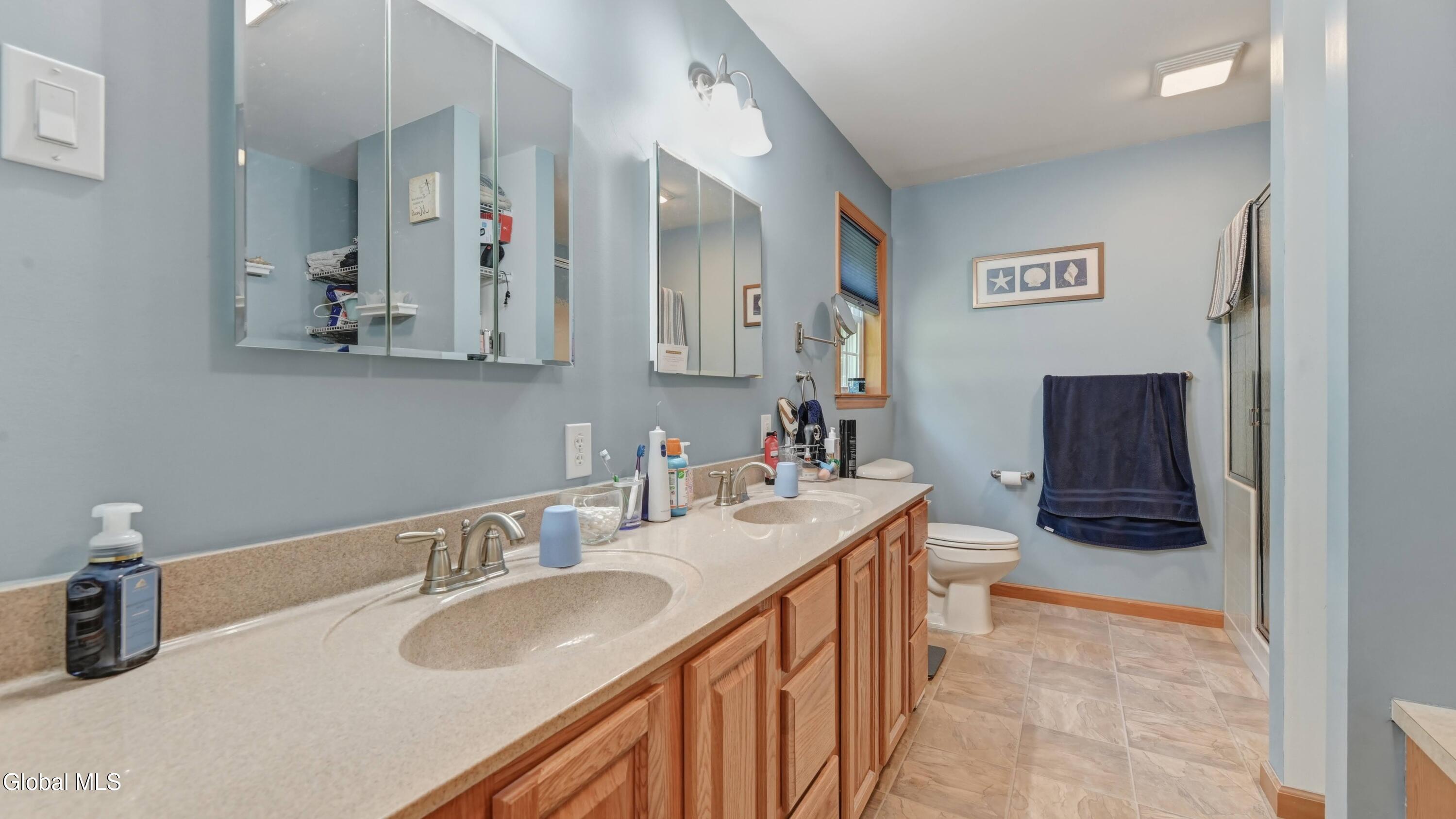 184 Hillview Road Gloversville NY 12078