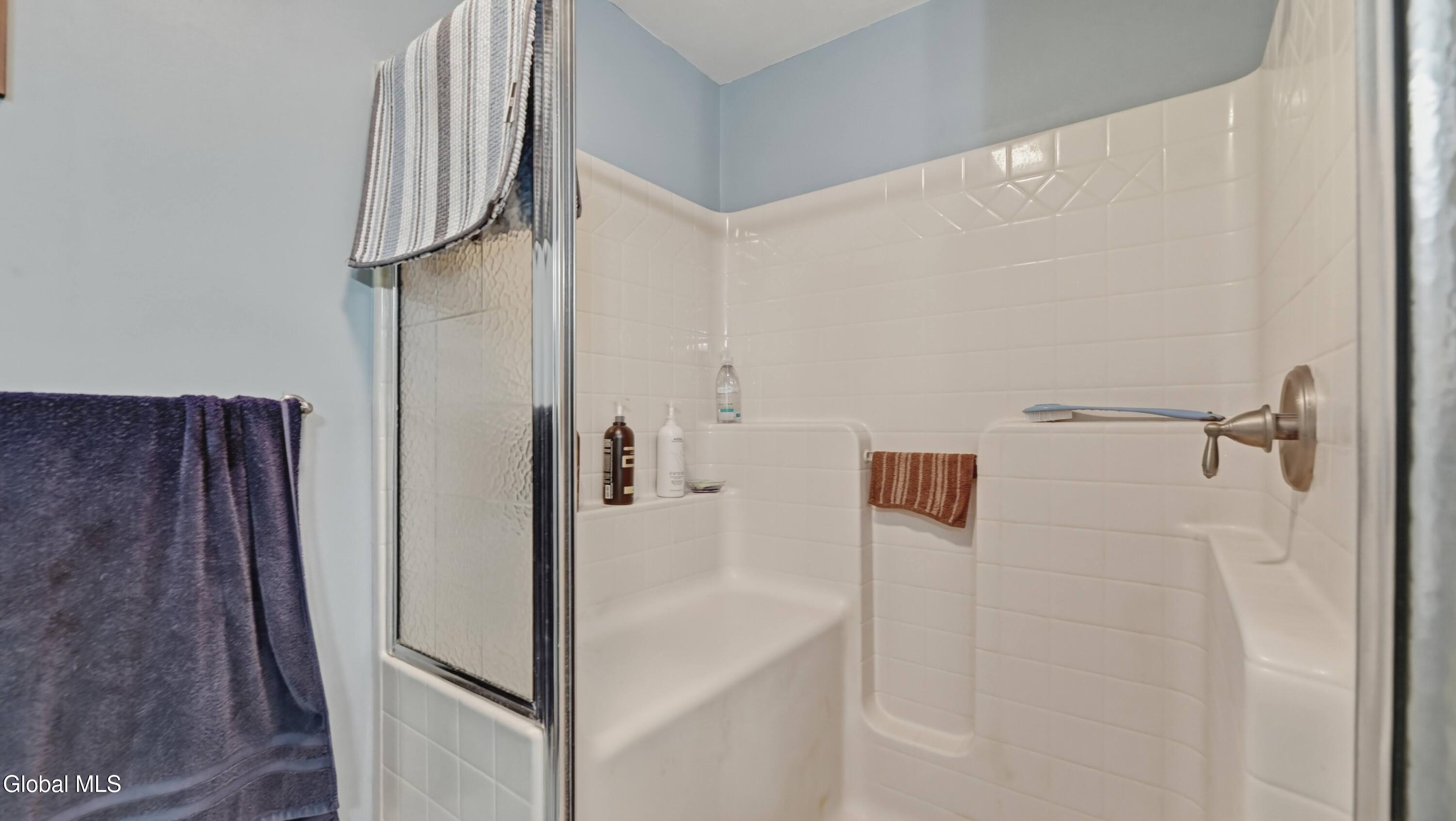 184 Hillview Road Gloversville NY 12078