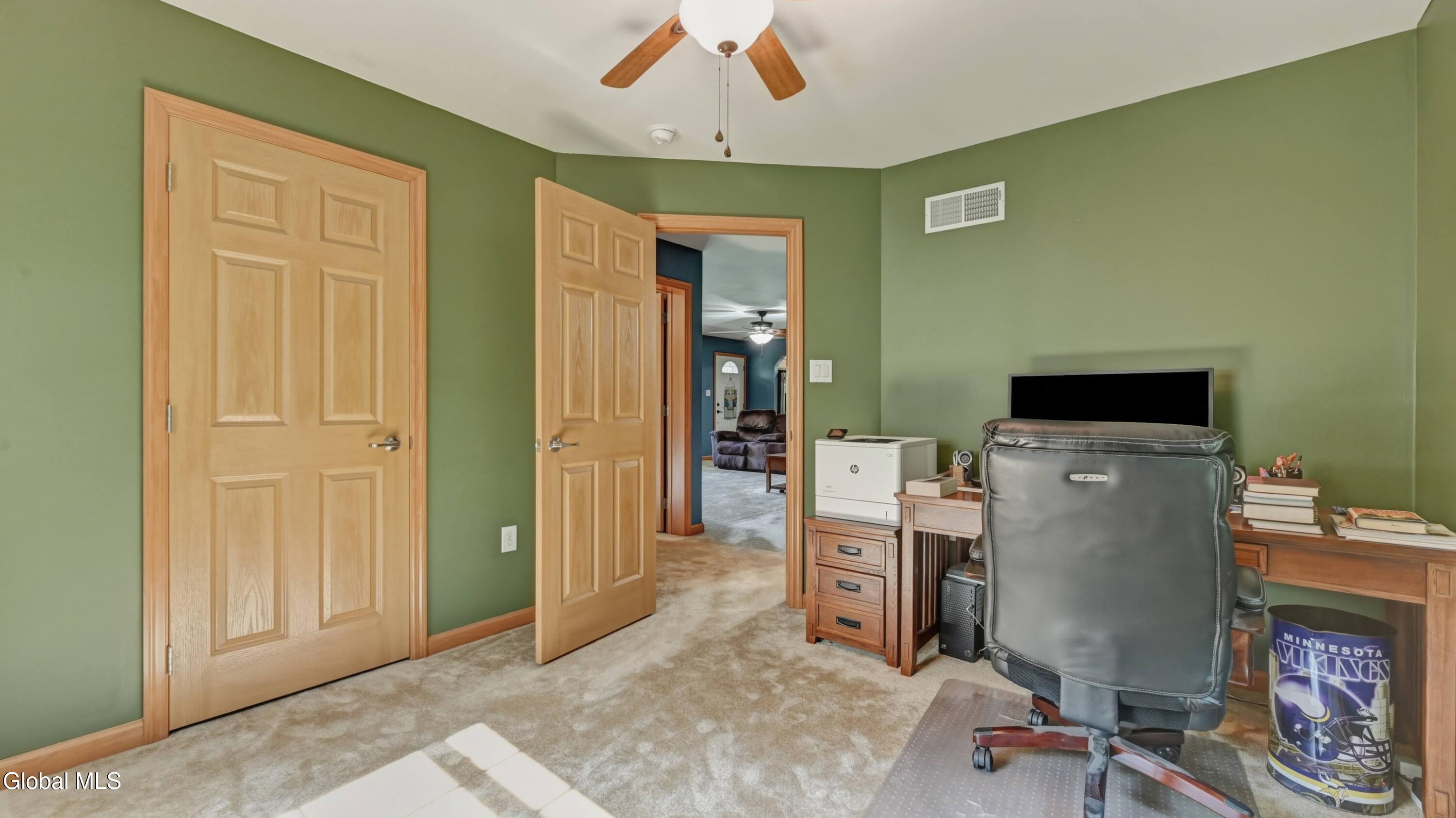 184 Hillview Road Gloversville NY 12078