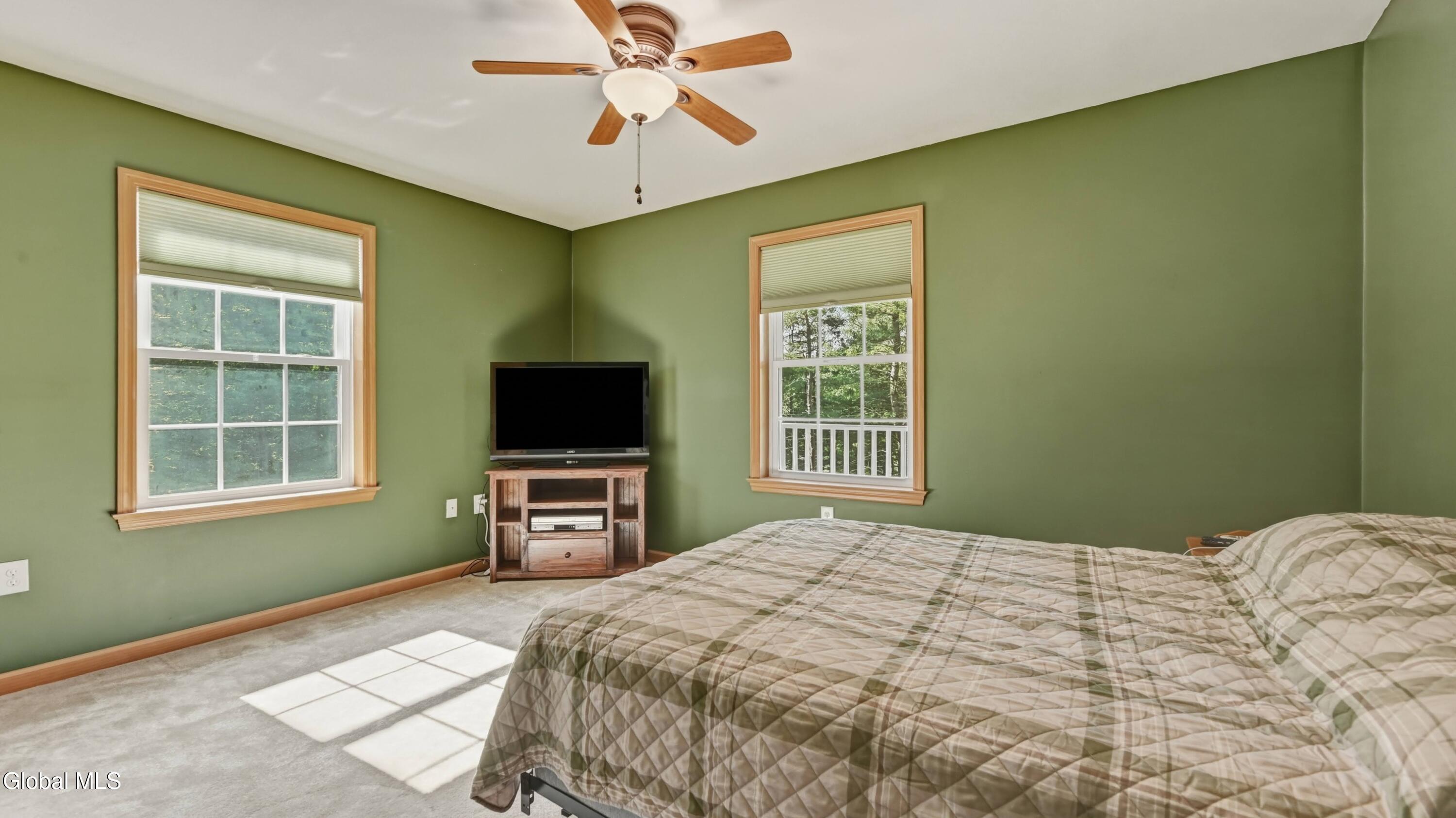 184 Hillview Road Gloversville NY 12078