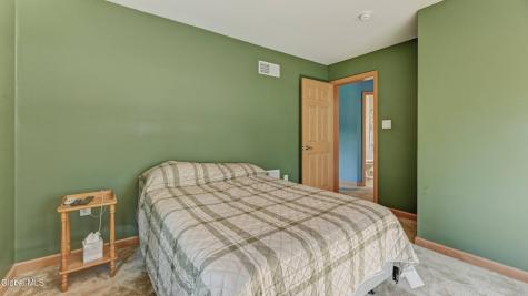 184 Hillview Road Gloversville NY 12078