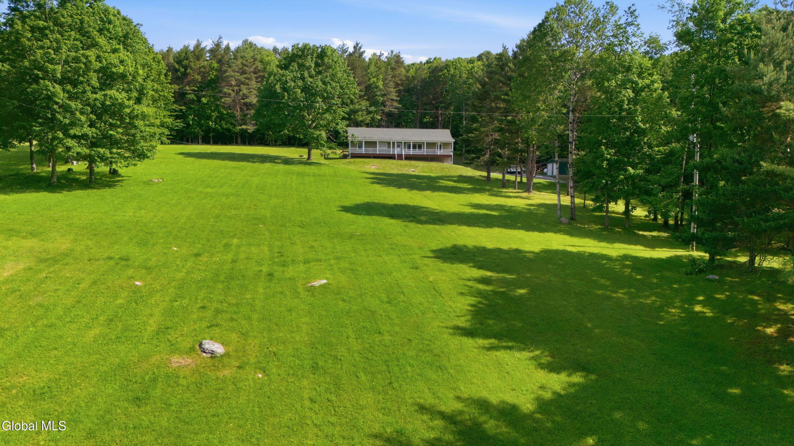 184 Hillview Road Gloversville NY 12078