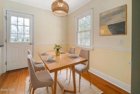 2212 Niskayuna Drive Niskayuna NY 12309
