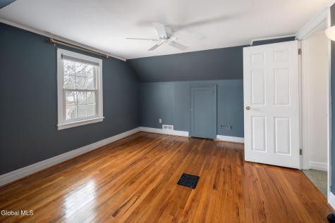 2212 Niskayuna Drive Niskayuna NY 12309