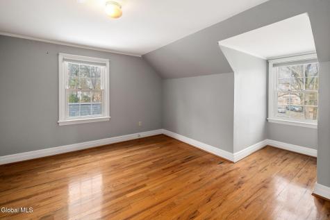 2212 Niskayuna Drive Niskayuna NY 12309