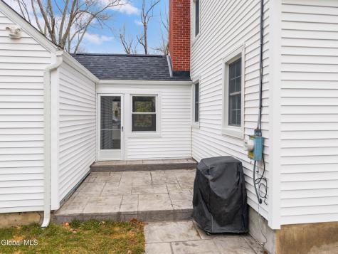 2212 Niskayuna Drive Niskayuna NY 12309