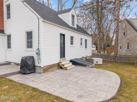 2212 Niskayuna Drive Niskayuna NY 12309