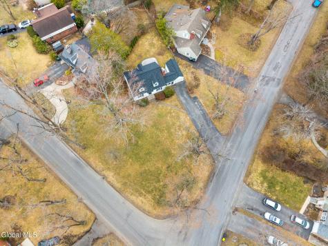 2212 Niskayuna Drive Niskayuna NY 12309