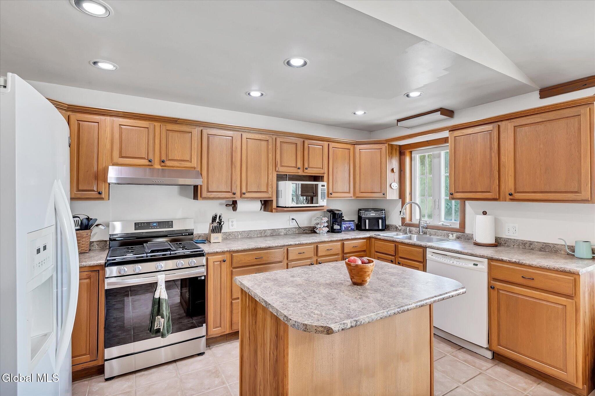 5490 Mariaville Road Schenectady NY 12306