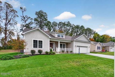 12 Farmington Court Glenmont NY 12077