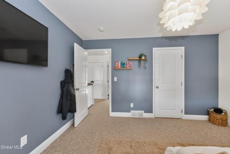 4 Magnolia Court Ballston Spa NY 12020