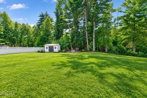 4 Magnolia Court Ballston Spa NY 12020