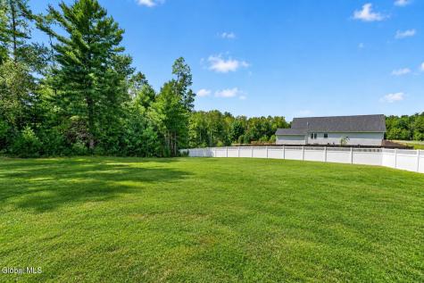 4 Magnolia Court Ballston Spa NY 12020