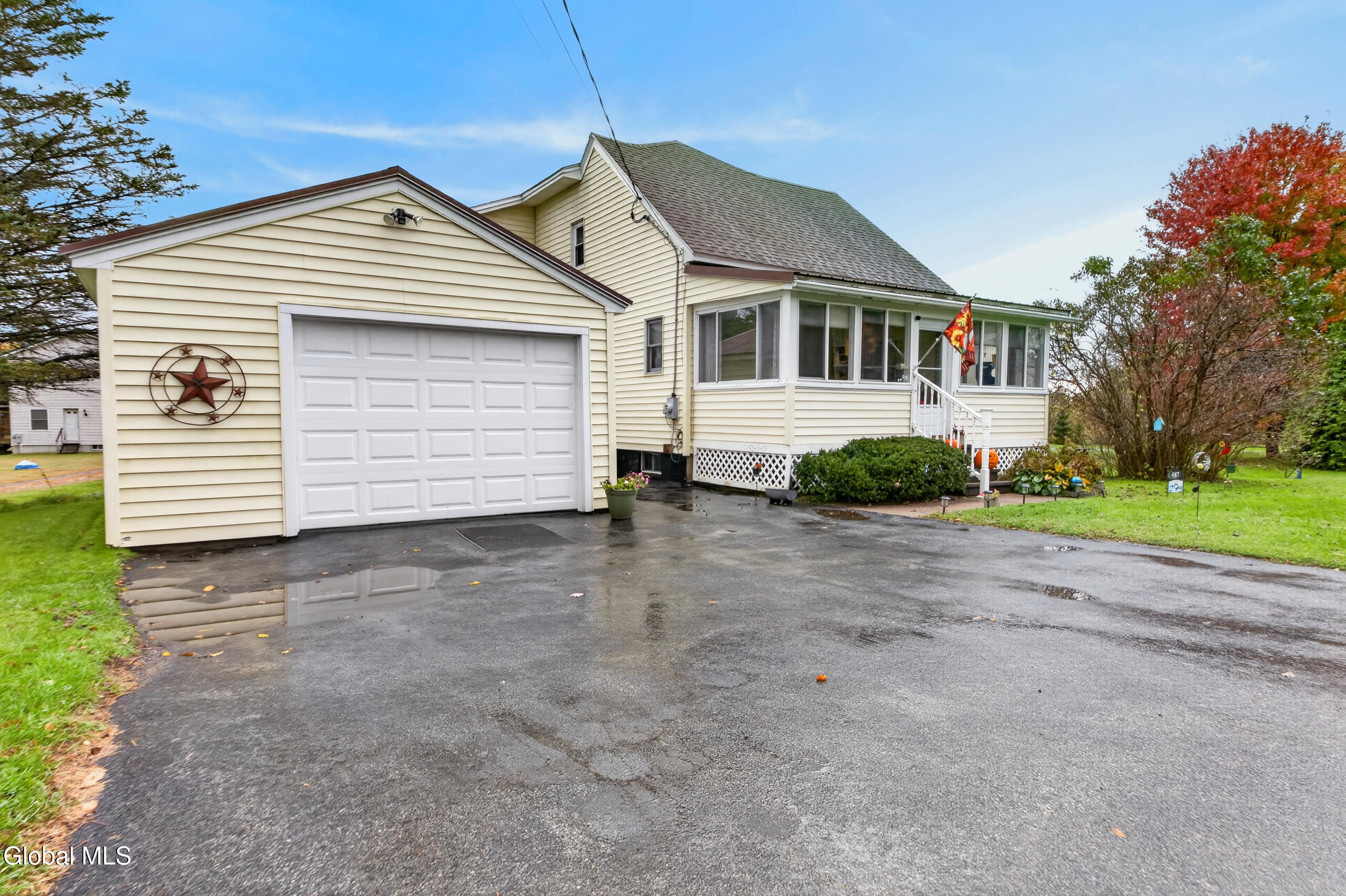 487 County Highway 102 Gloversville NY 12078