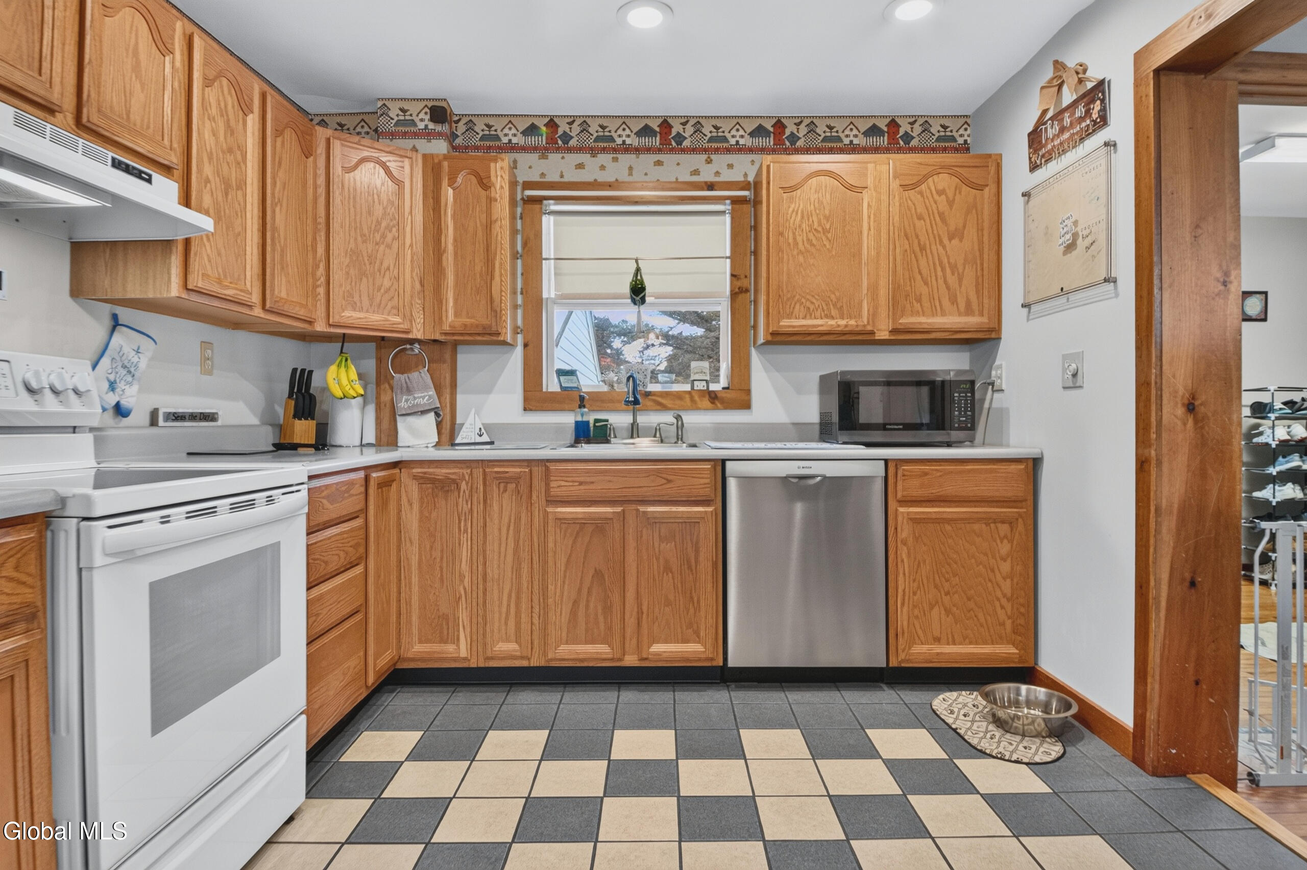487 County Highway 102 Gloversville NY 12078