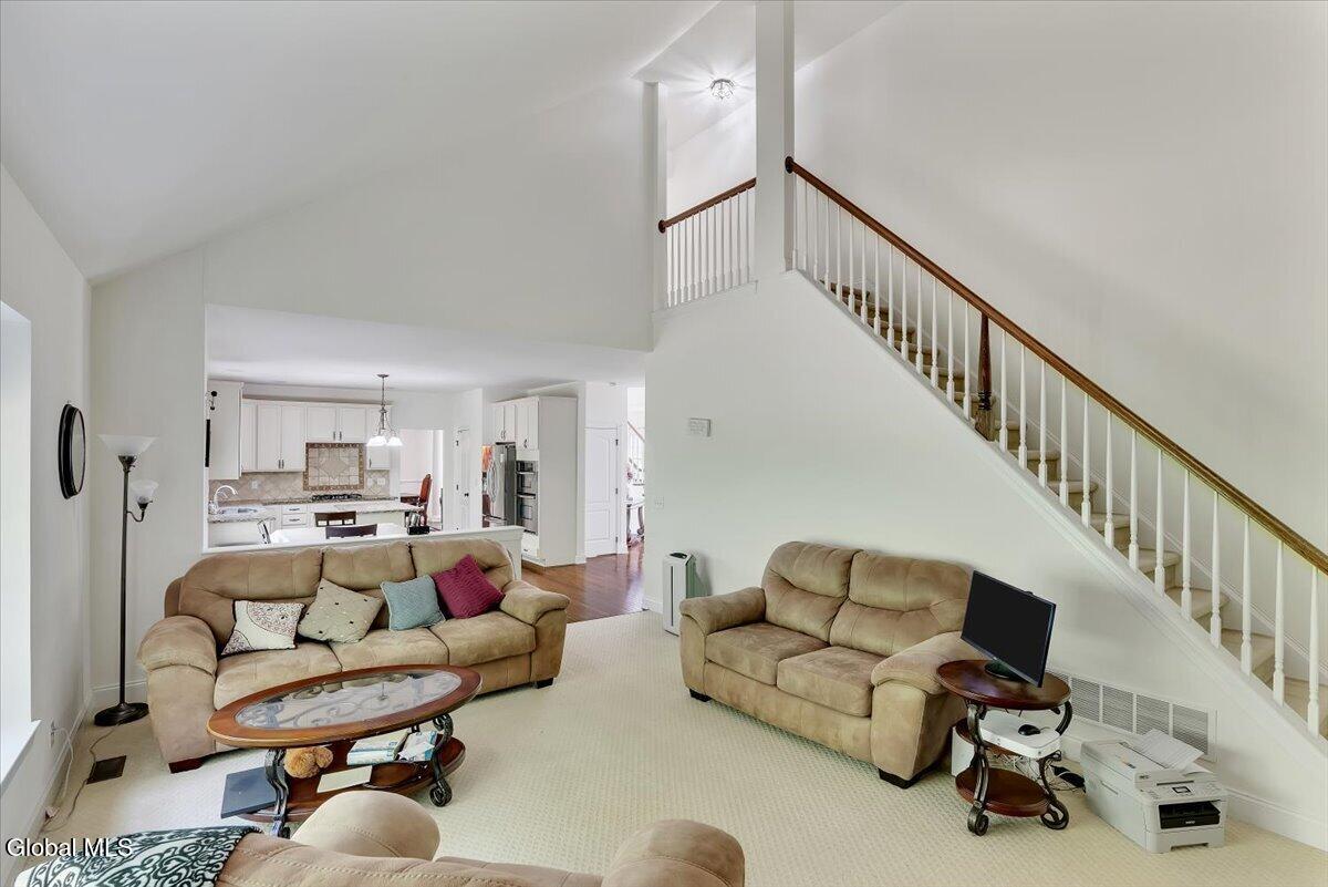 15 Foxhound Circle Mechanicville NY 12118