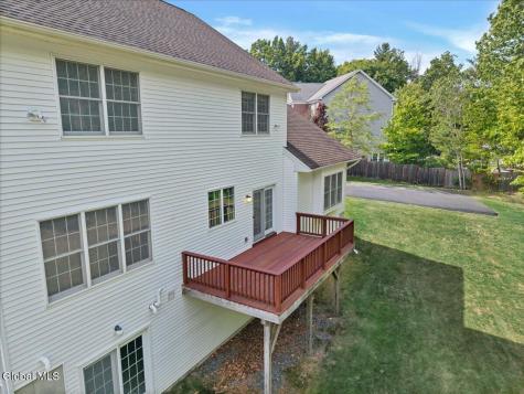 15 Foxhound Circle Mechanicville NY 12118