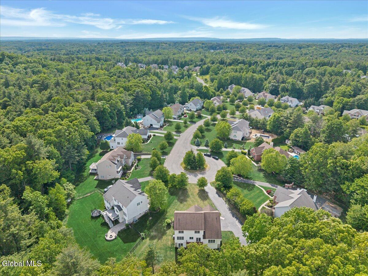 15 Foxhound Circle Mechanicville NY 12118