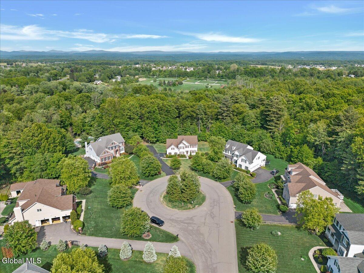 15 Foxhound Circle Mechanicville NY 12118