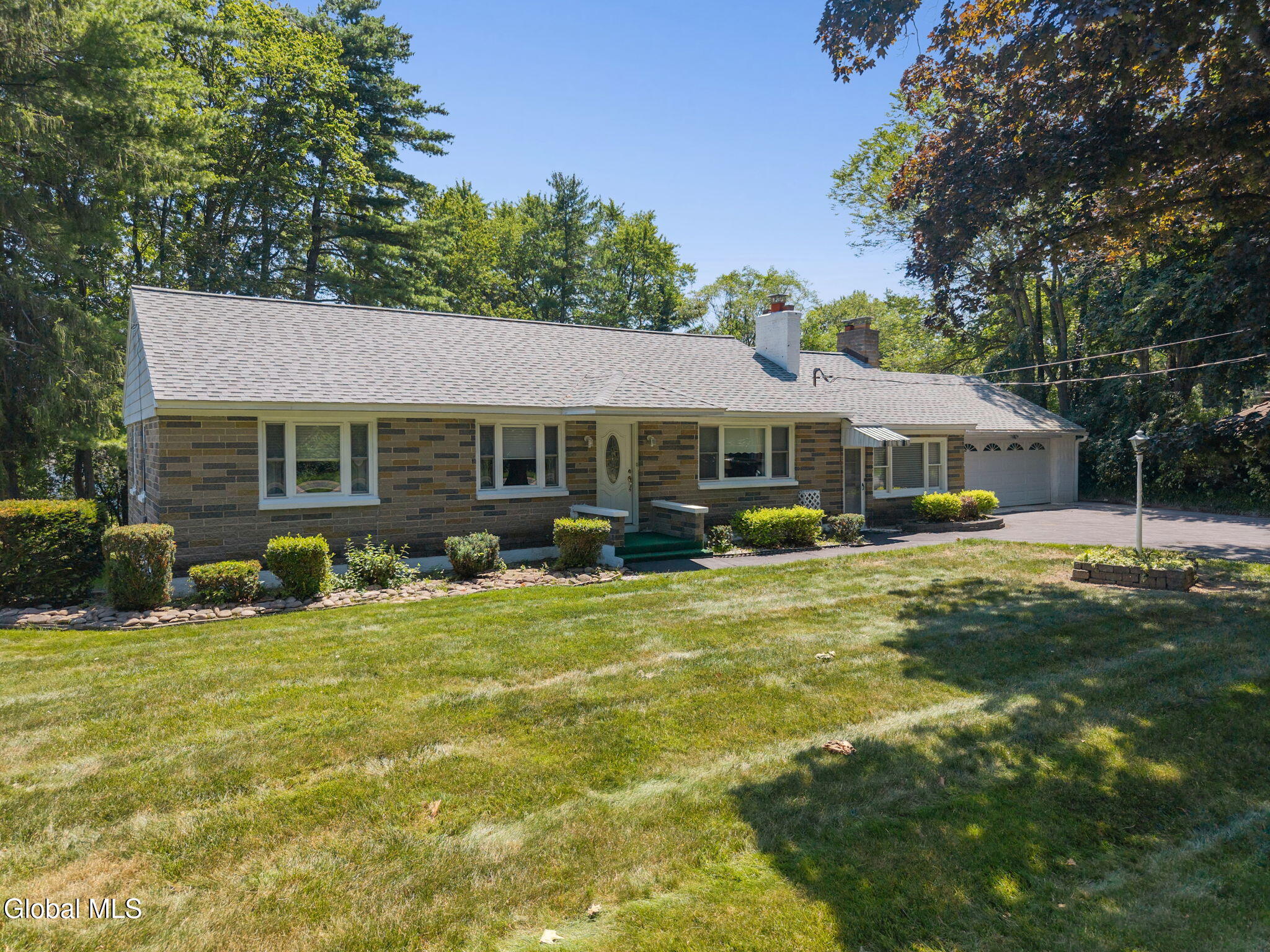 1984 Van Antwerp Road Schenectady NY 12309
