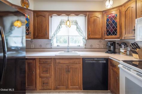 1984 Van Antwerp Road Schenectady NY 12309