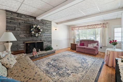 1984 Van Antwerp Road Schenectady NY 12309