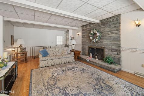 1984 Van Antwerp Road Schenectady NY 12309