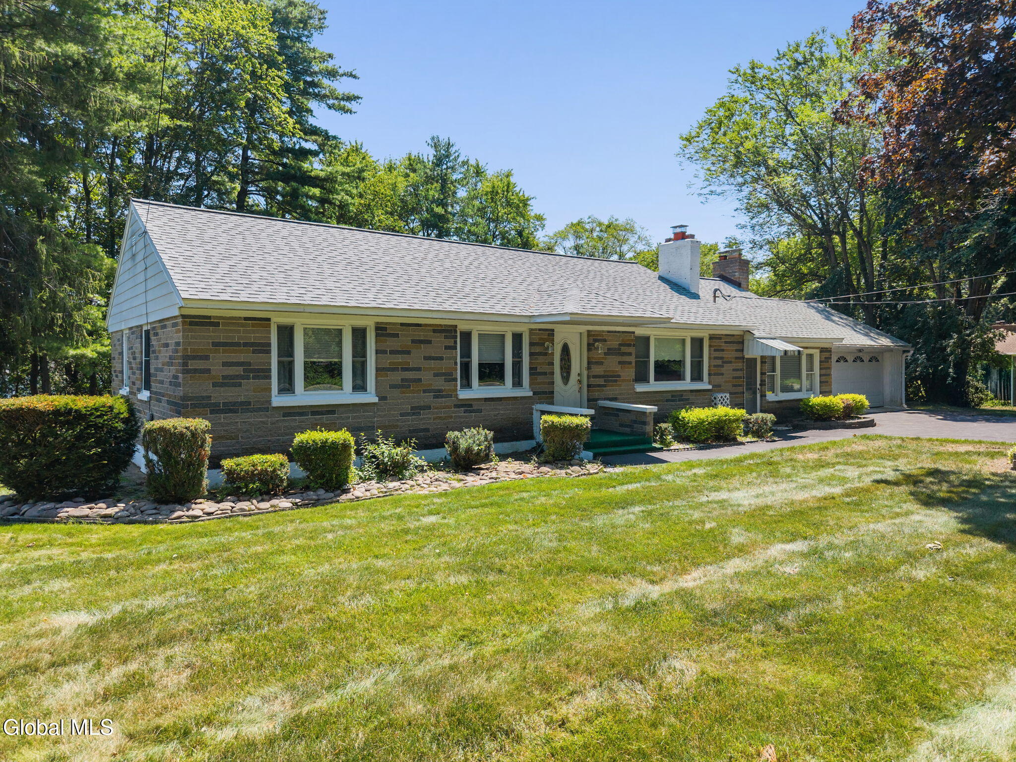 1984 Van Antwerp Road Schenectady NY 12309