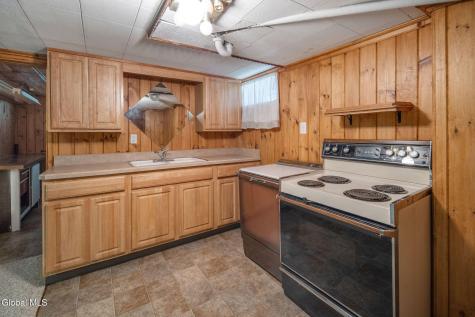 1984 Van Antwerp Road Schenectady NY 12309