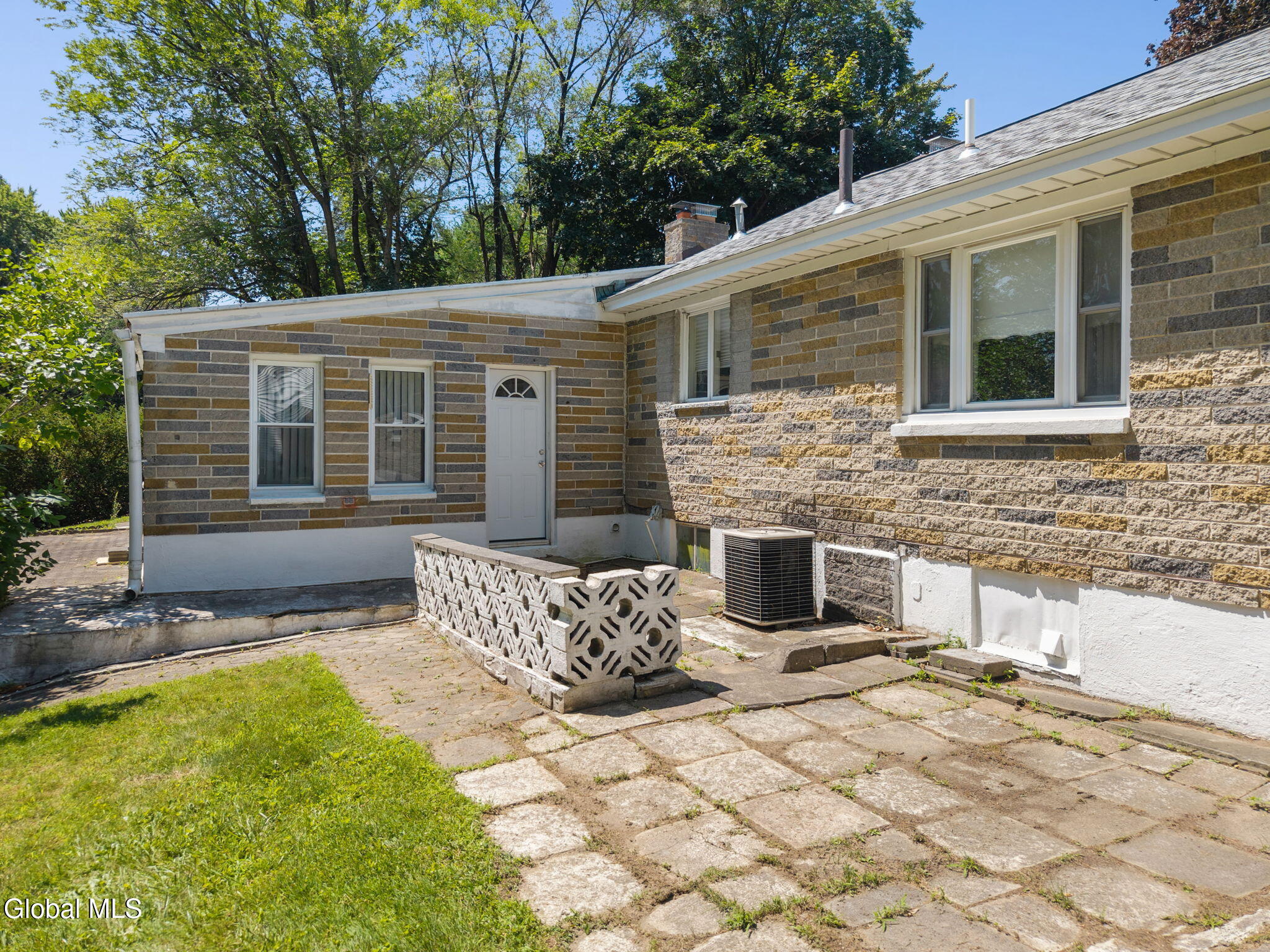 1984 Van Antwerp Road Schenectady NY 12309